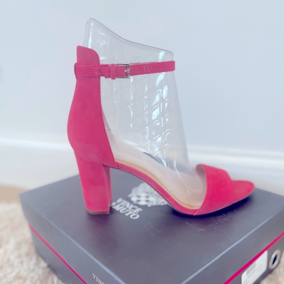 Vincent Camuto VC Corlina Ankle Strap Heel Sandals - Picture 1 of 2